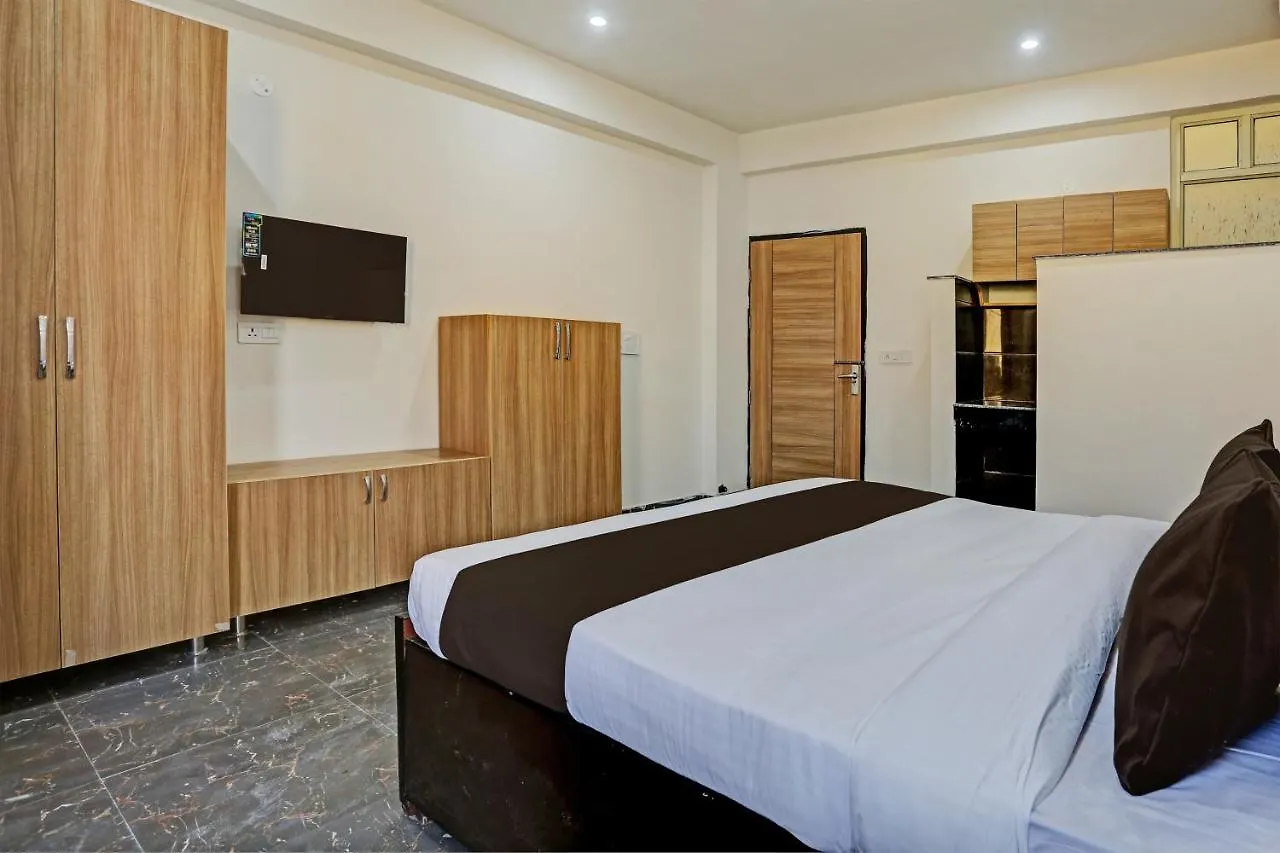 Super Hotel O Star Corporate Suite Gurgaon 4*,