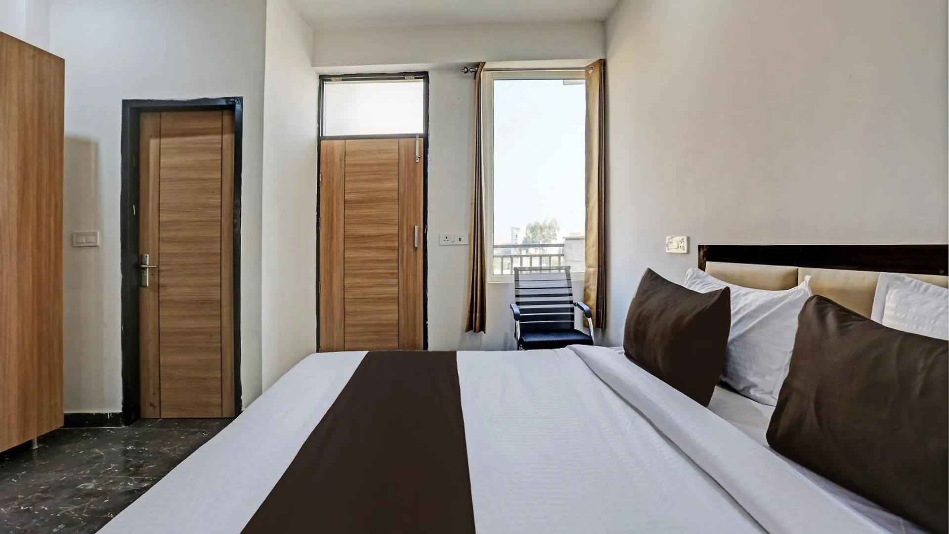 Super Hotel O Star Corporate Suite Gurgaon